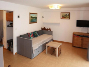 Studio aux Orres 1800m avec Piscine, Terrasse, et Accès Direct aux Pistes - FR-1-322-525